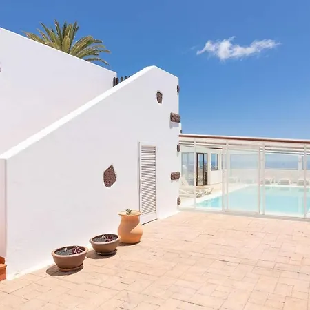 Asomada فيلة La Asomada (Lanzarote)
